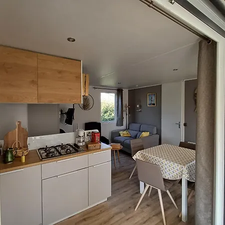 Mobil-home Confortable Proche De L'atlantique - Fr-1-426-577 بيت للعطل *