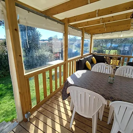 Mobil-home Confortable Proche De L'atlantique - Fr-1-426-577 *