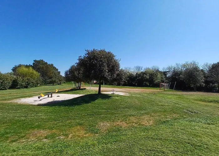 Mobil-home Confortable Proche De L'atlantique - Fr-1-426-577 * Saint-Hilaire-de-Talmont