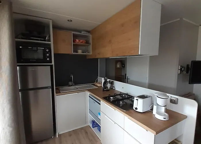 Mobil-home Confortable Proche De L'atlantique - Fr-1-426-577 בית נופש